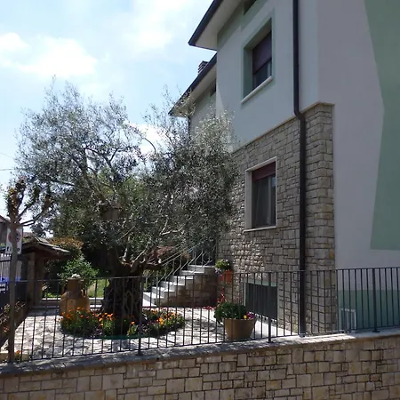 Riflessi D'arte Oda ve Kahvaltı Provaglio d'Iseo