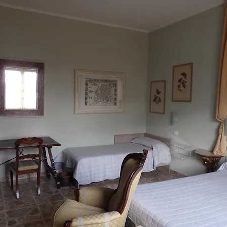 Oda ve Kahvaltı Riflessi D'arte Provaglio d'Iseo